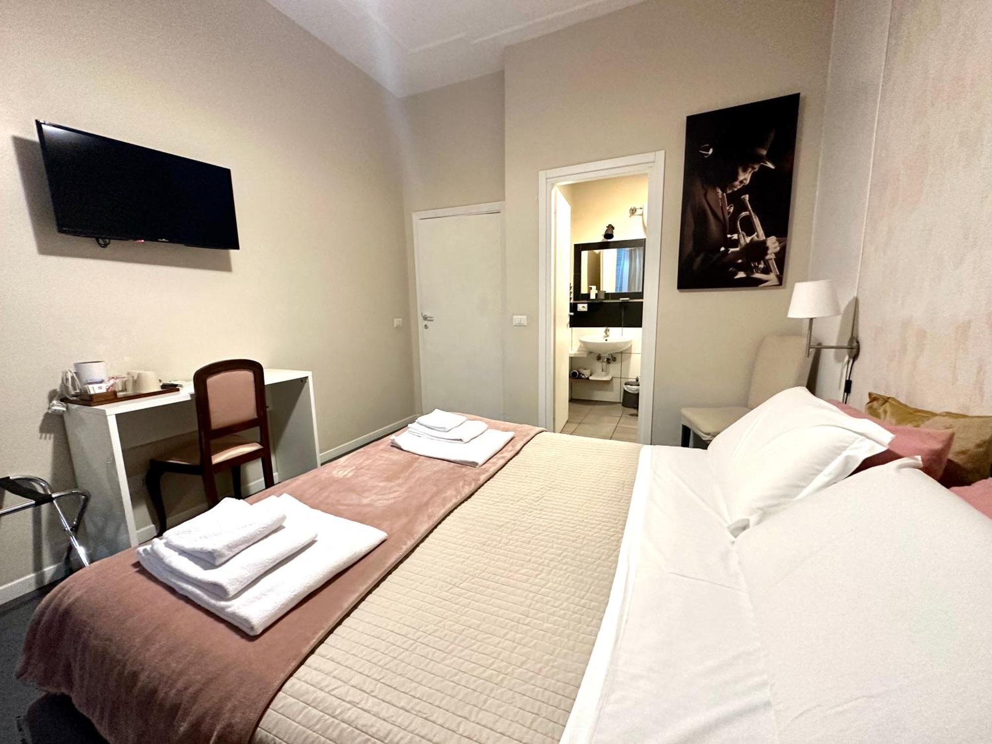 Bed And Breakfast Le Due Civette Rome Exterior photo