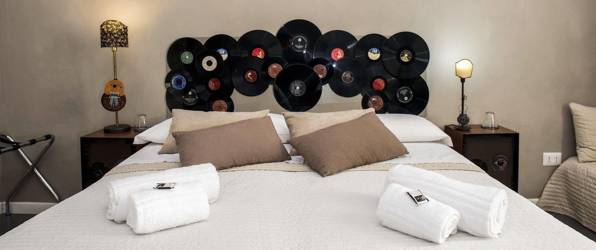 Bed And Breakfast Le Due Civette Rome Exterior photo